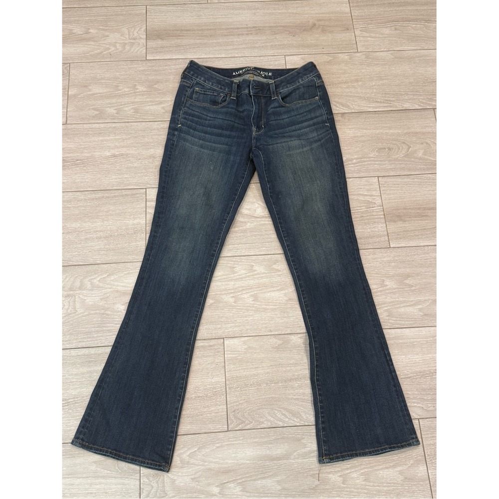 American Eagle 360 Super Stretch Kick Bootcut Jeans Size 8 Regular
